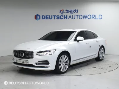 Volvo S90