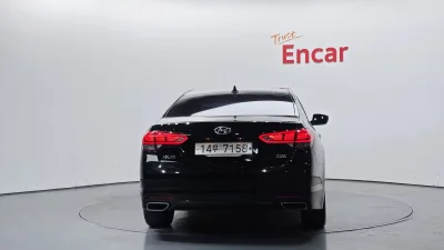 Hyundai Aslan