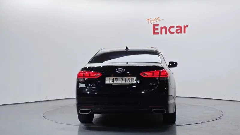 Hyundai Aslan