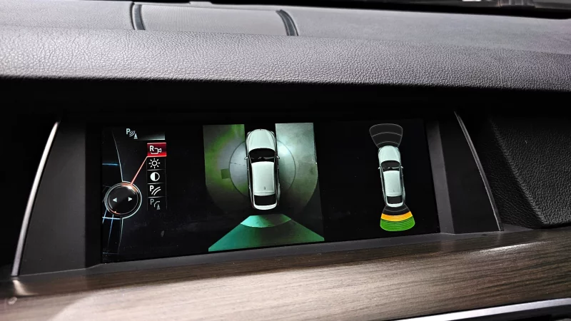 BMW 5-Series Gran Turismo