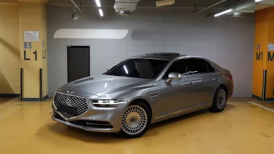 Genesis G90