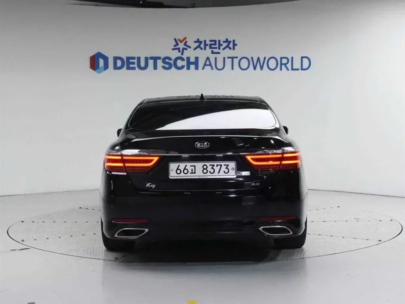 Kia K9
