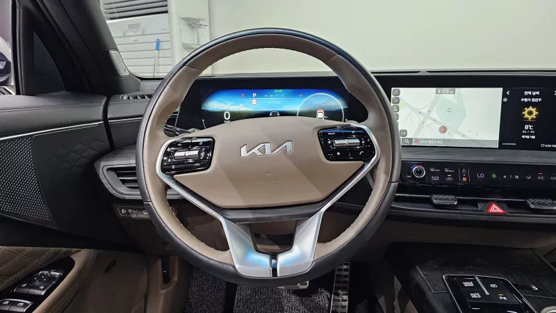 Kia K8