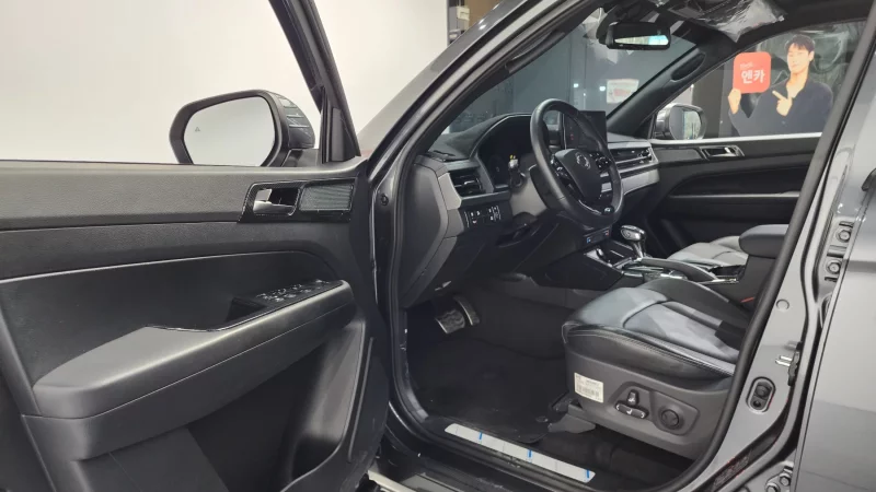 SsangYong Rexton Sports Khan