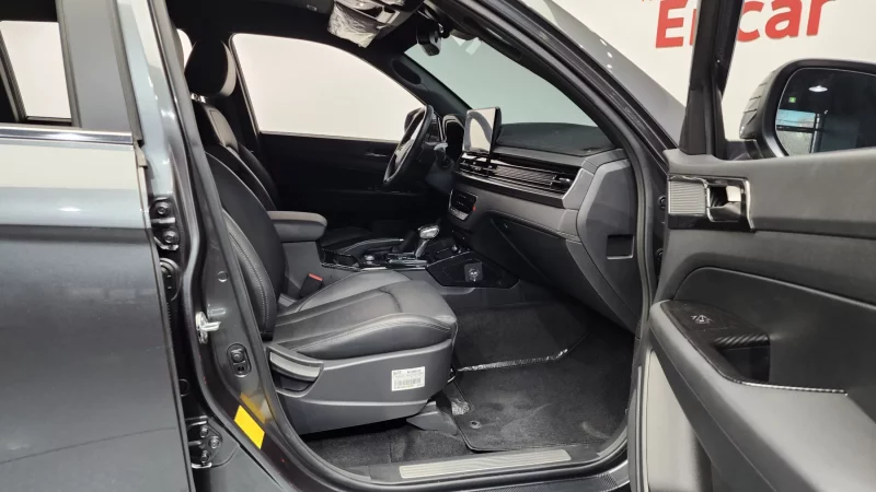 SsangYong Rexton Sports Khan