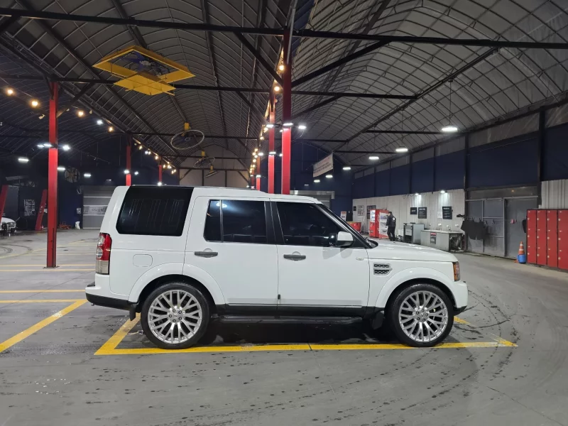 Land Rover DISCOVERY