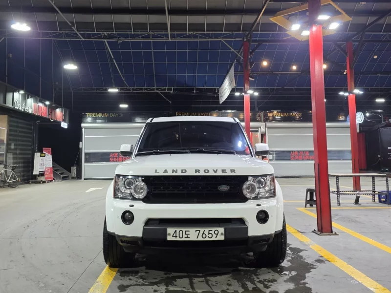 Land Rover DISCOVERY