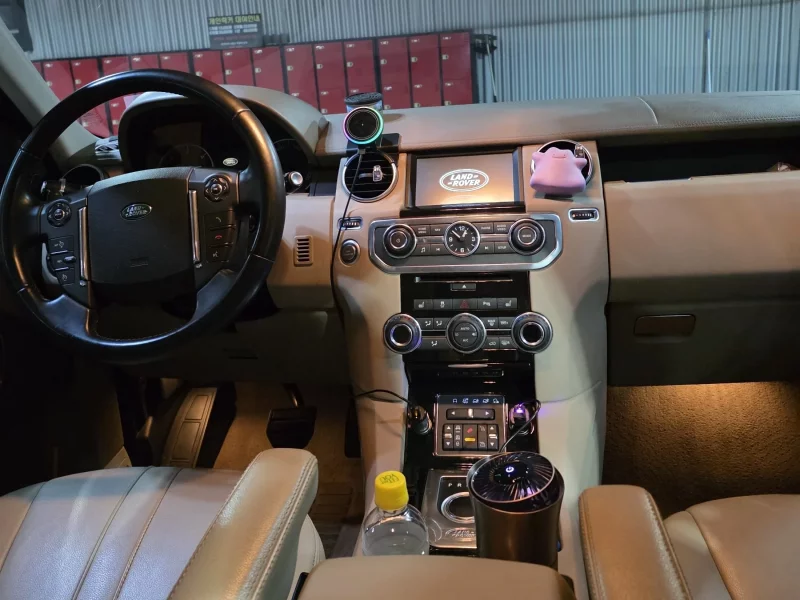 Land Rover DISCOVERY