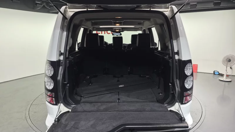 Land Rover DISCOVERY