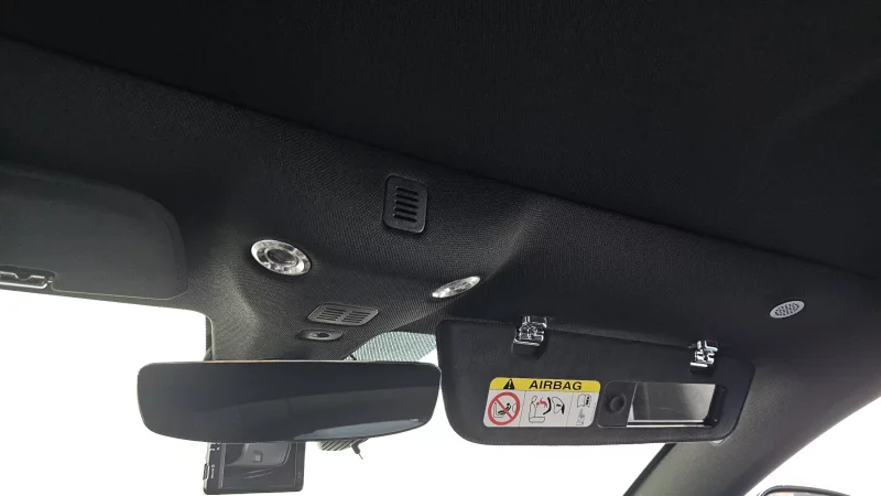 Aston Martin VANTAGE