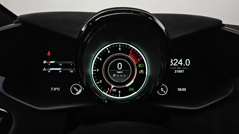 Aston Martin VANTAGE