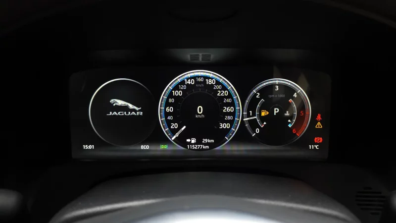 Jaguar XF