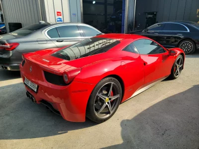 Ferrari 458