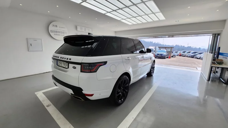 Land Rover RANGE ROVER SPORT