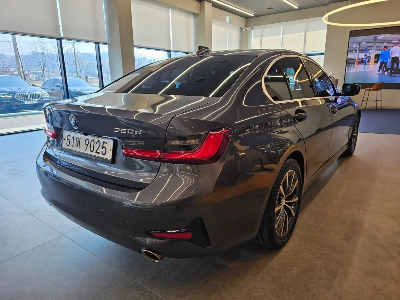 BMW 3-Series
