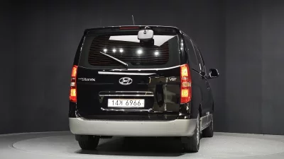 Hyundai Grand Starex