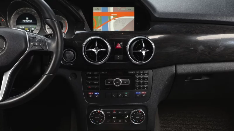 Mercedes-Benz GLK-Class