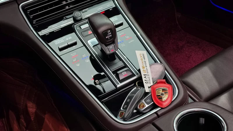 Porsche PANAMERA