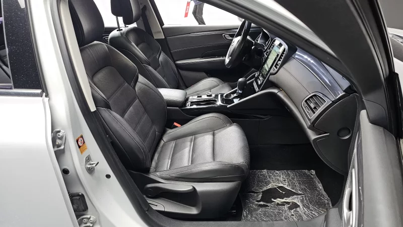 Renault Samsung SM6