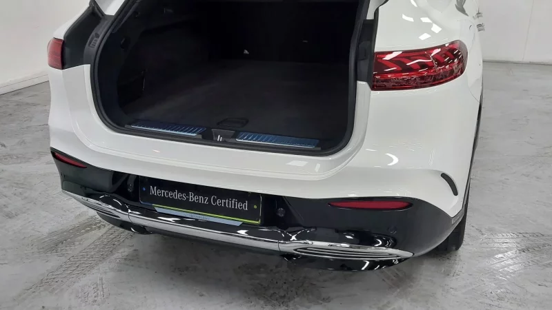 Mercedes-Benz EQS SUV