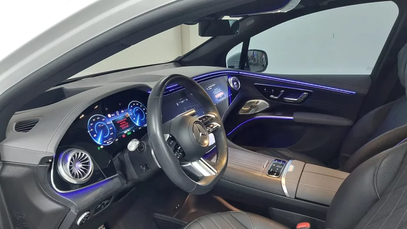 Mercedes-Benz EQS SUV