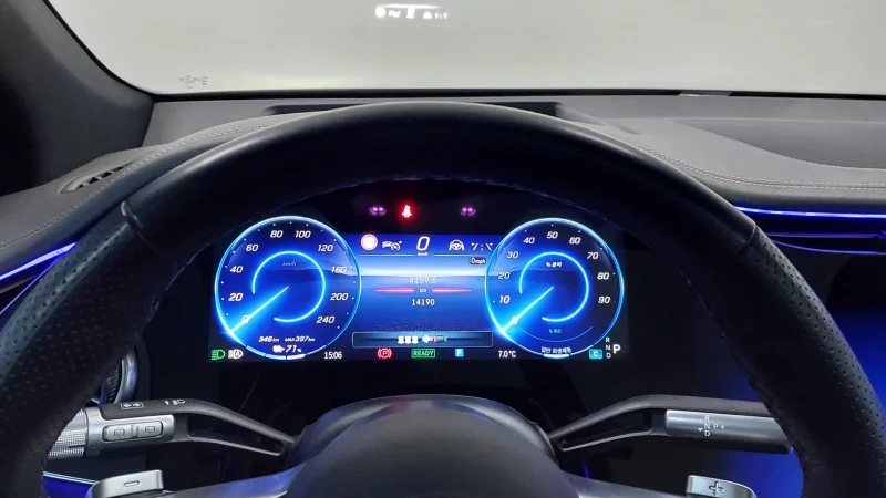 Mercedes-Benz EQS SUV