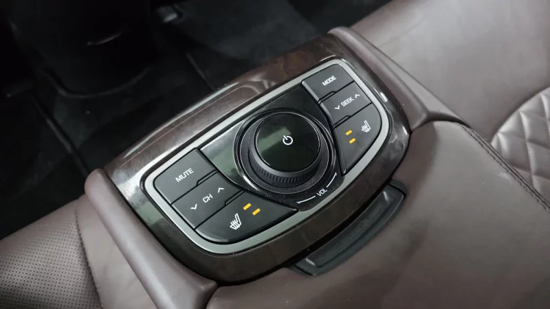 Hyundai Aslan