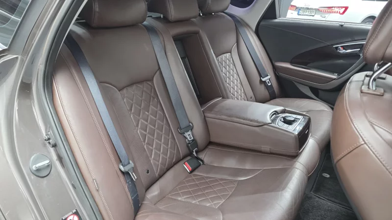 Hyundai Aslan
