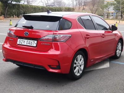 Lexus CT200h