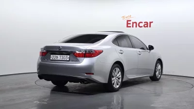Lexus ES350