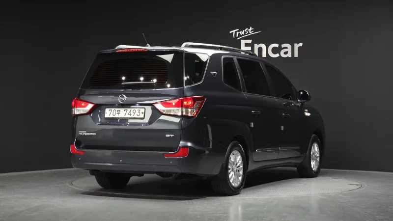 SsangYong Korando Turismo