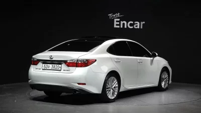 Lexus ES350