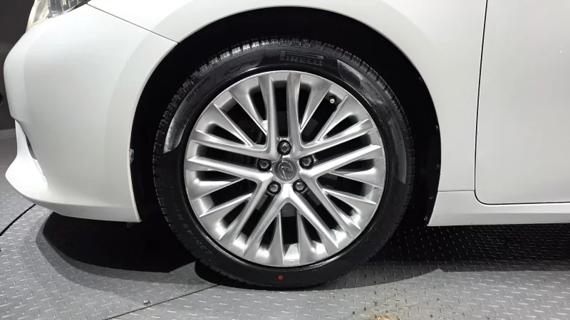 Lexus ES350