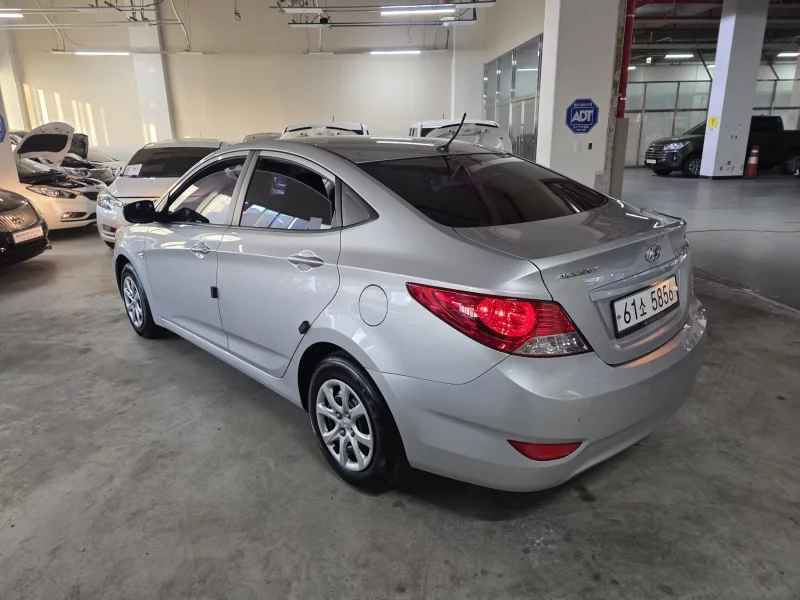 Hyundai Accent