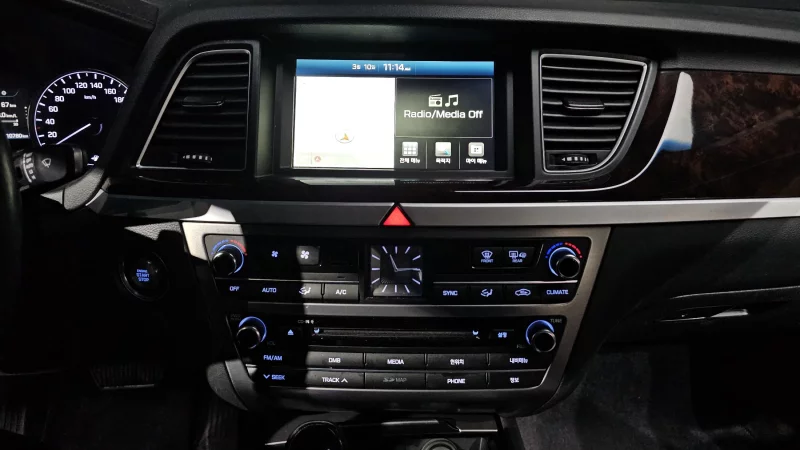 Hyundai Genesis