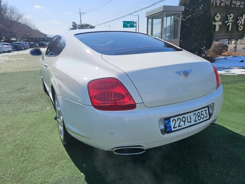 Bentley Continental GT