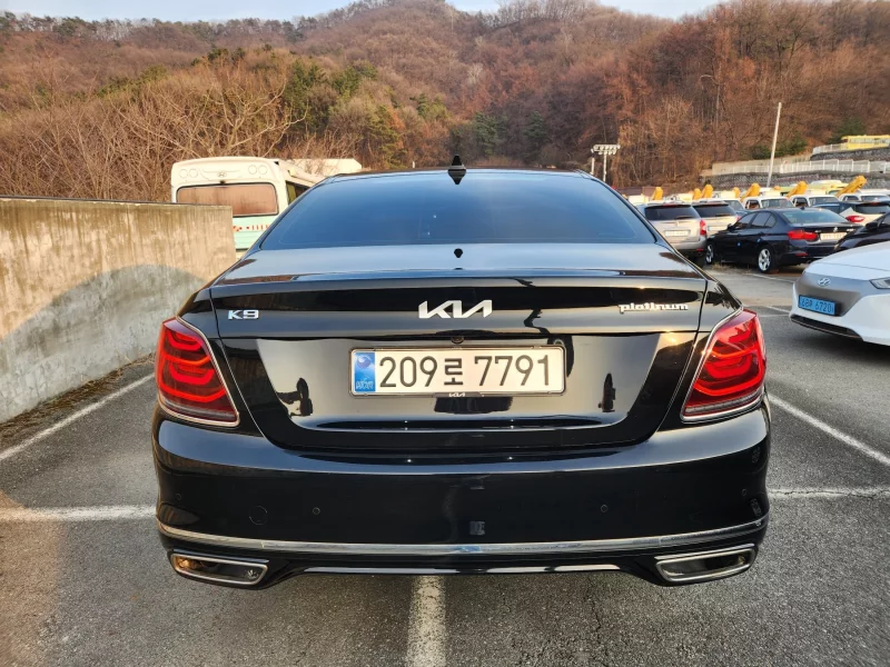 Kia K9