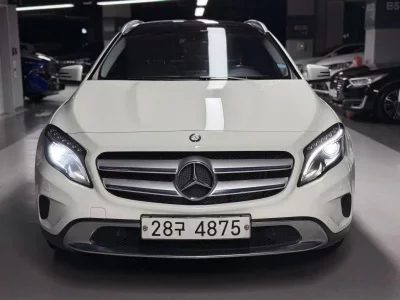 Mercedes-Benz GLA-Class