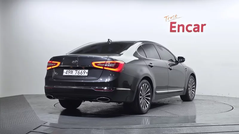 Kia K7