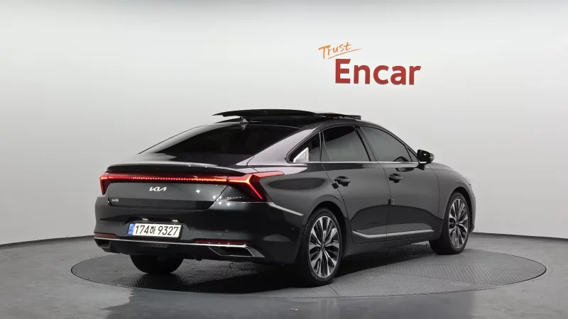 Kia K8