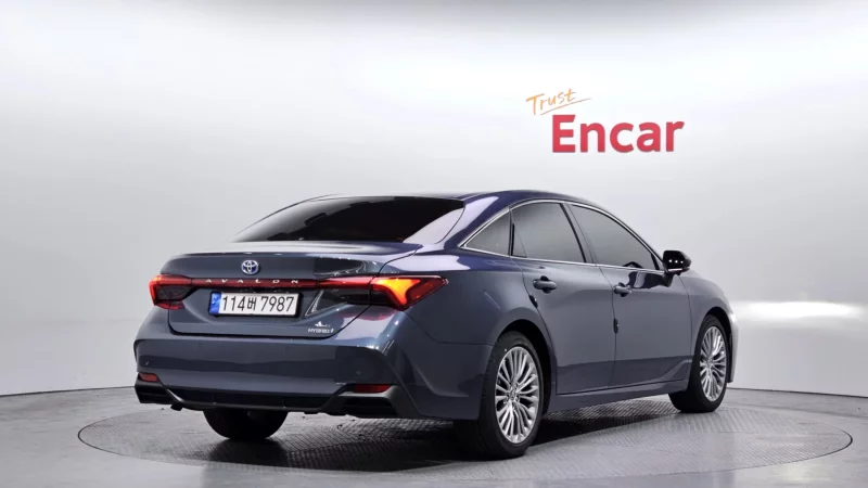 Toyota Avalon