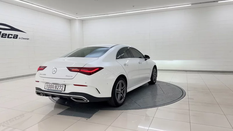 Mercedes-Benz CLA-Class
