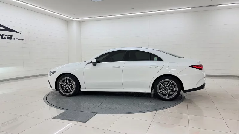 Mercedes-Benz CLA-Class