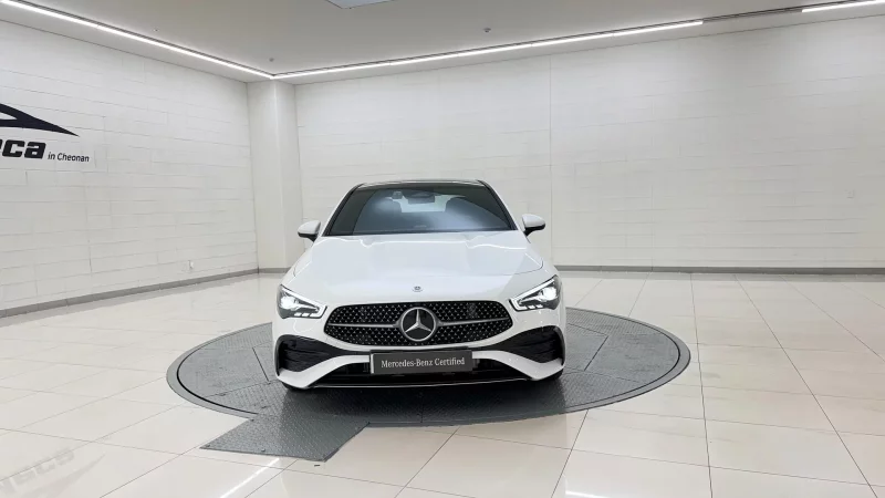 Mercedes-Benz CLA-Class