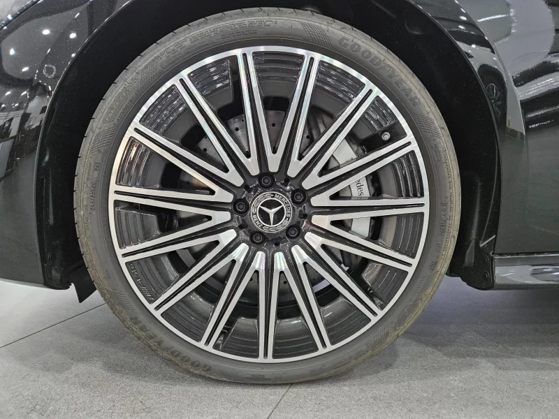 Mercedes-Benz CLE-Class