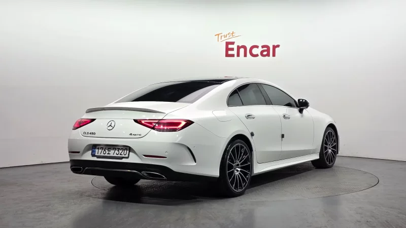 Mercedes-Benz CLS-Class