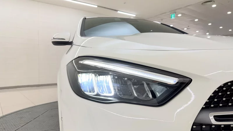 Mercedes-Benz GLA-Class