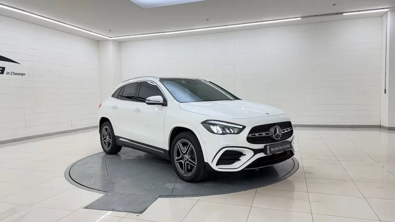 Mercedes-Benz GLA-Class
