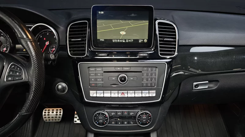 Mercedes-Benz GLE-Class