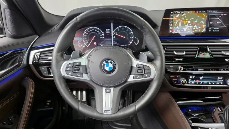 BMW 5-Series